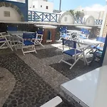 Ξενοδοχείο με διαμερίσματα Princess Santorini Περίσσα